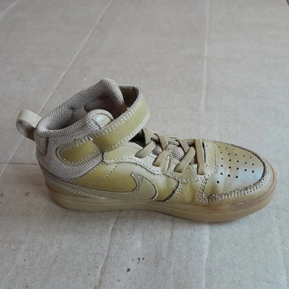 Boys Nike Court Borough Mid 2 Youth Childs Size 12C Shoes CD7783-701 Brown